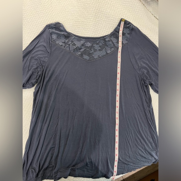 LANE BRYANT women’s Gray Floral Crochet collar Size 14/16 Casual Wear - Picture 8 of 8